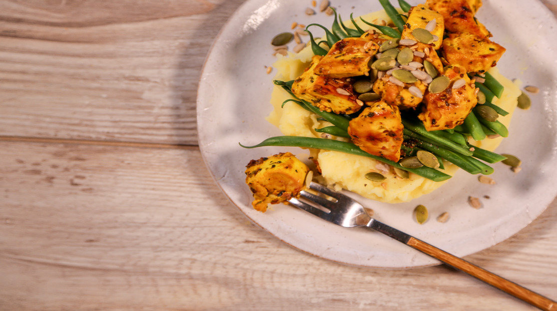 Pan Fried Chicken with Mash and Veg